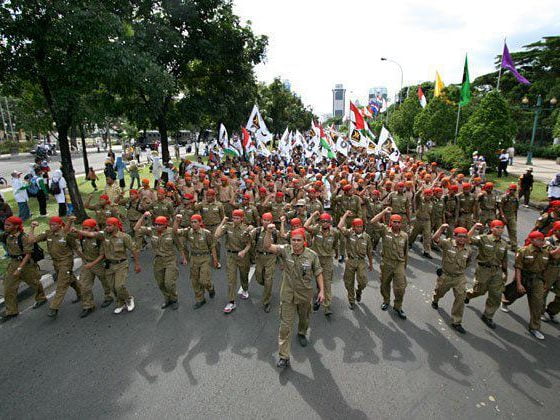 Amal Islami 1 pks longmarch