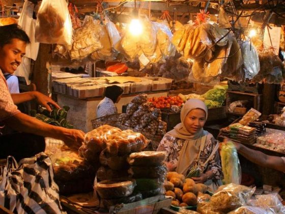 Menunaikan Zakat (Bag. 1) 1 pasar tradisional 2