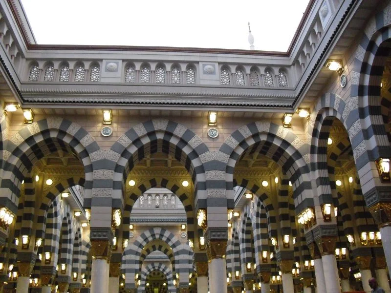 25. Masjid Nabawi