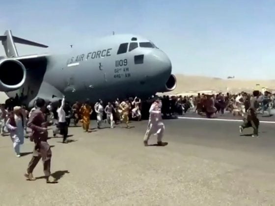 Zaki Anwari, Pesepakbola Afghanistan tewas Jatuh dari pesawat AS 3 Bandara Afghanistan