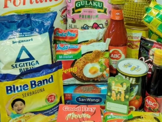 Bolehkah Dana Zakat Disalurkan dalam Bentuk Bingkisan Lebaran? 8 parcel