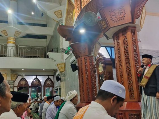 Ahmad Syaikhu di Masjid Agung Bangkalan