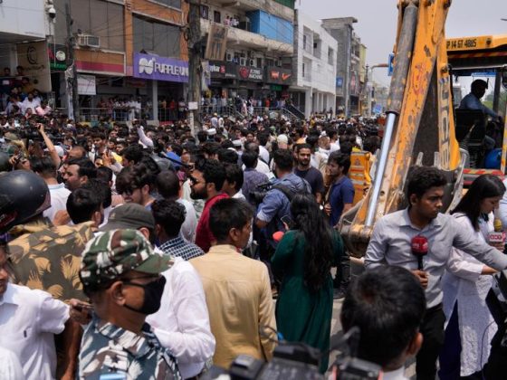 Protes Menghentikan Pembongkaran di Pemukiman Muslim di New Delhi 6 Muslim India