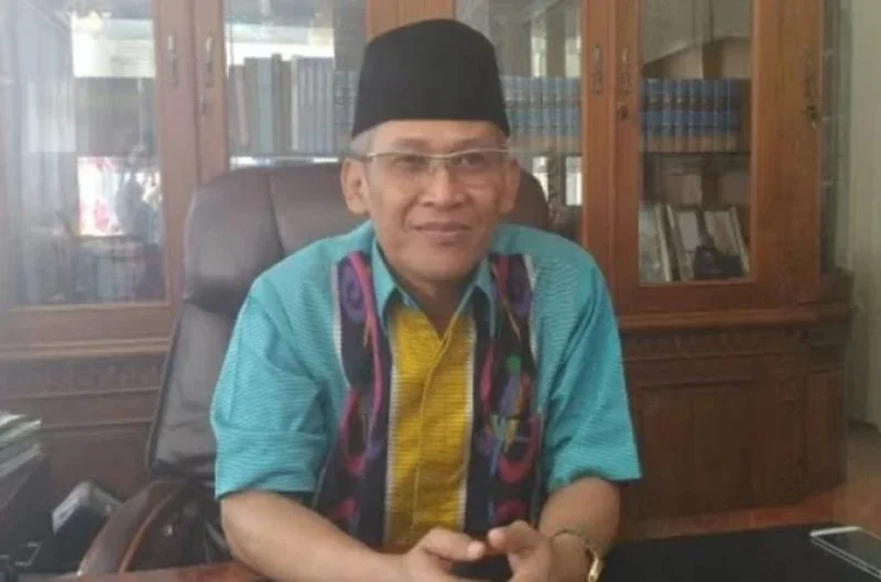 Prof Mukri