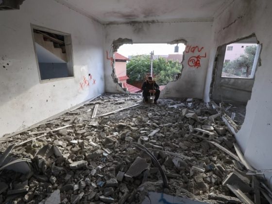 Israel Hancurkan Rumah Warga Palestina yang Dituduh Membunuh Pemukim 1 rumah warga palestina dihancurkan