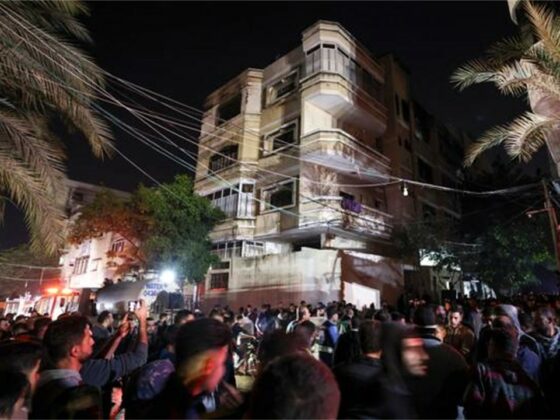 21 Warga Palestina Meninggal dalam Sebuah Kebakaran Bangunan Perumahan di Jalur Gaza Utara 7 Kebakaran Palestina