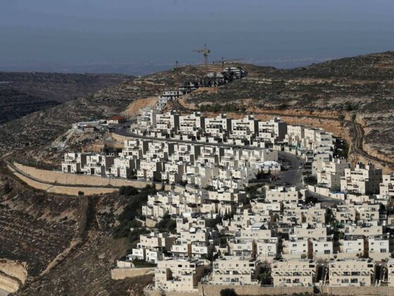 pemukiman ilegal yahudi