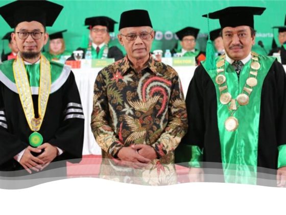 Dianugerahi Gelar Doktor, Ustaz Adi Hidayat Paparkan Urgensi Implementasi Manajemen Pendidikan Islam 9 Adi Hidayat Muhammadiyah