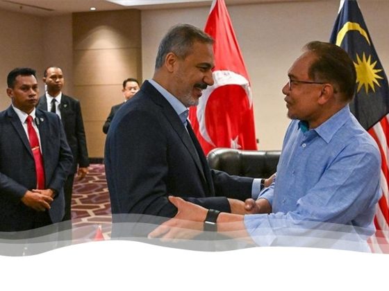Anwar Ibrahim dan Hakan Fidan