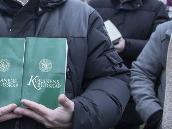 quran swedia