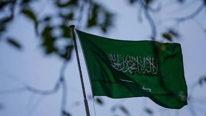 bendera saudi